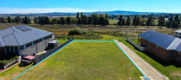 1105m² Land in Abercrombie, Australia No. 996 2