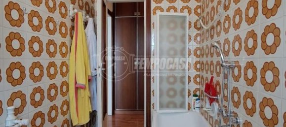 2-salle Appartement à Rapallo, Italy No. 151075 10