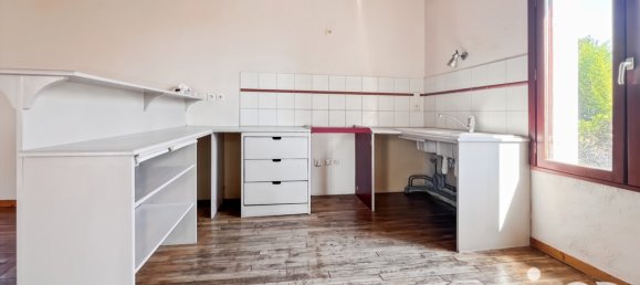 3 bedrooms Villa in Saint-Cloud, France No. 348835 8