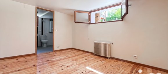 3 bedrooms Villa in Saint-Cloud, France No. 348835 16