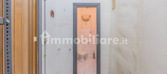 1 room Commercial property in Rome, Italy No. 350766 5