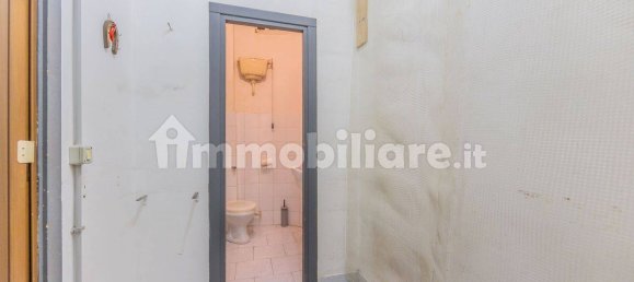 1 room Commercial property in Rome, Italy No. 350766 7