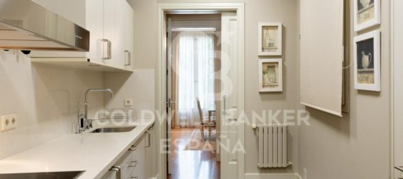3 Schlafzimmer Wohnung in Eixample, Spain, Nr. 24817 13