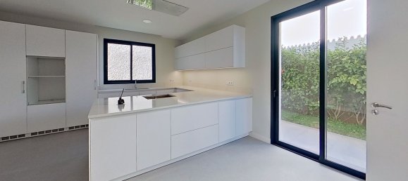 Casa de 3 dormitorios en Funchal, Portugal No. 94274 17