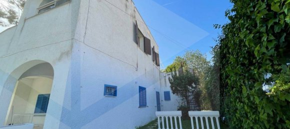 Apartamento de 3 habitaciónes en Manfredonia, Italy No. 28057 8