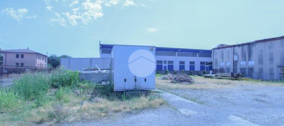 Склад с 3 комнатами в Монте Кремаско, Италия № 341370 14