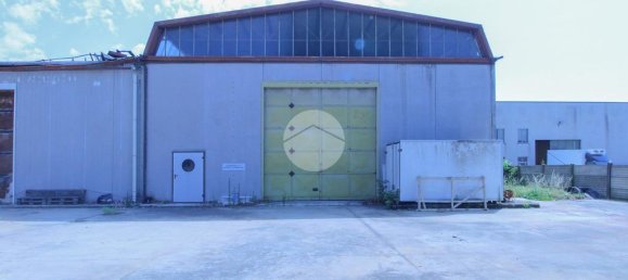 Склад с 3 комнатами в Монте Кремаско, Италия № 341370 10