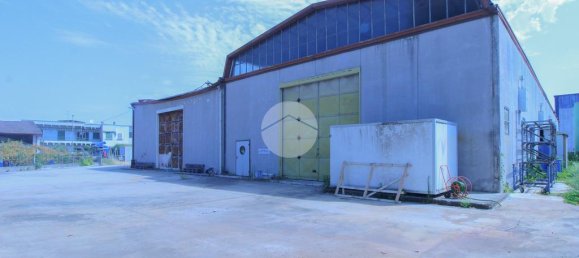 Склад с 3 комнатами в Монте Кремаско, Италия № 341370 12