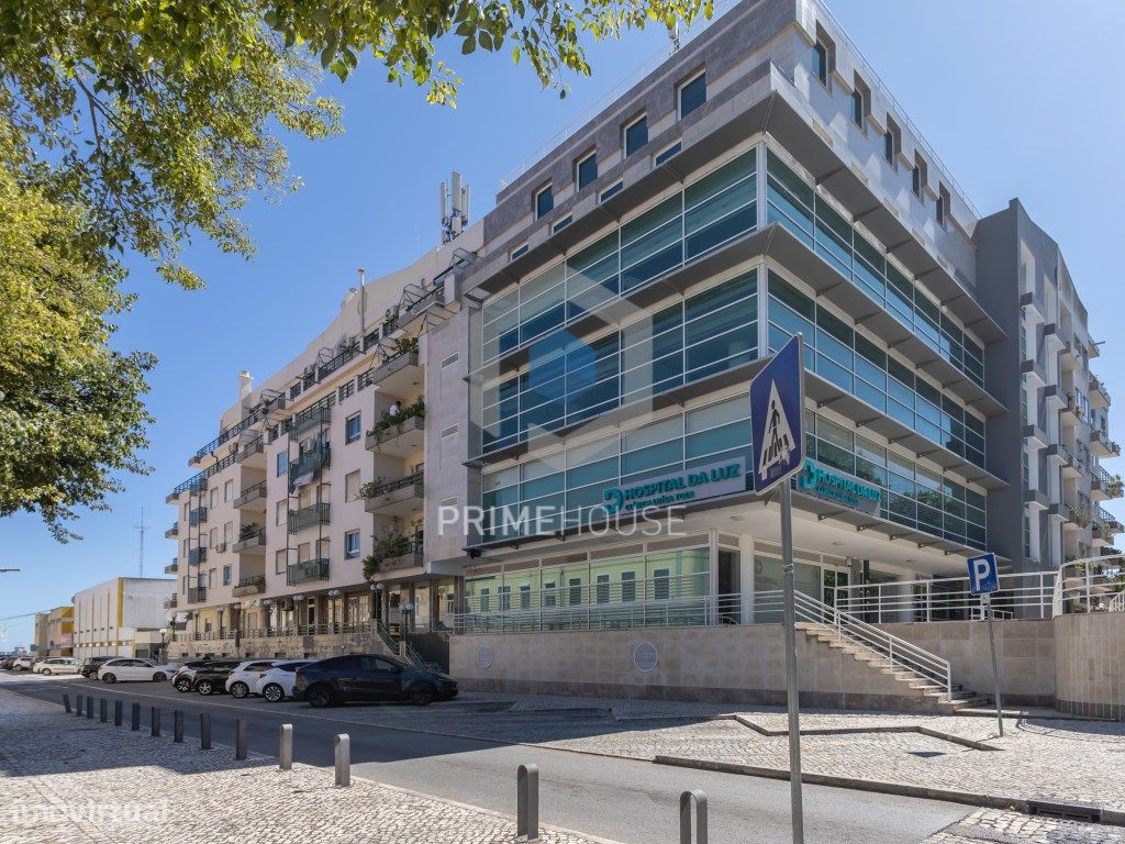 3 bedrooms Apartment in Setubal, Portugal No. 216619