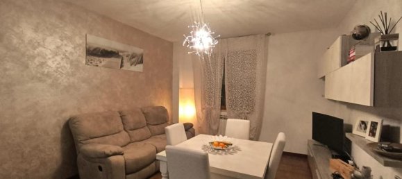 4 rooms Apartment in Cascina, Italy No. 230967 6