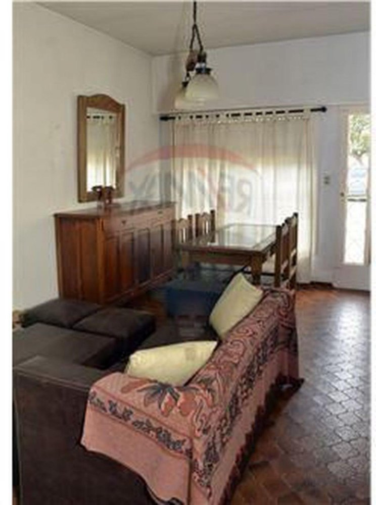 2 Schlafzimmer Haus in Moron, Argentina, Nr. 9544