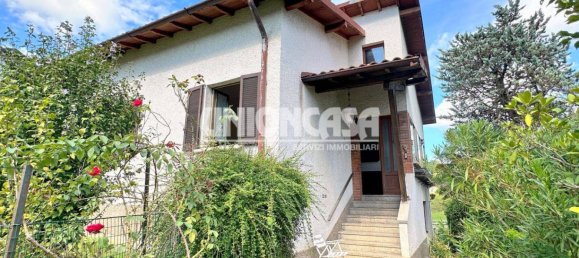 3 chambres Villa à Olgiate Comasco, Italy No. 355735 3