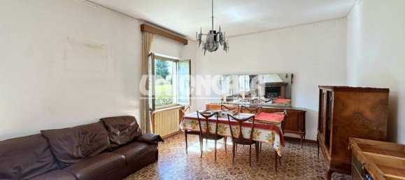 3 chambres Villa à Olgiate Comasco, Italy No. 355735 9