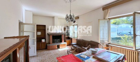 3 chambres Villa à Olgiate Comasco, Italy No. 355735 6