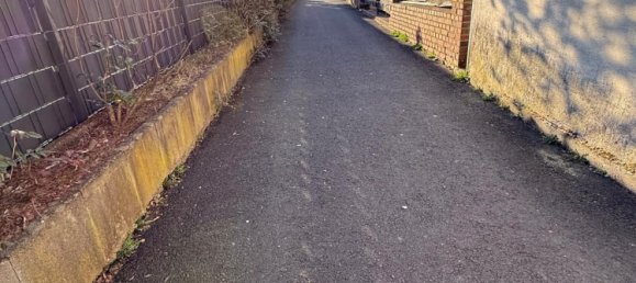 Здание с 17 комнатами в Зиген-Виттгенштайн, Германия № 149350 9