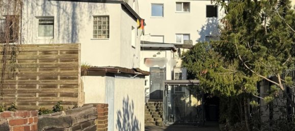 Здание с 17 комнатами в Зиген-Виттгенштайн, Германия № 149350 4