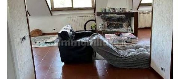 2 Schlafzimmer Wohnung in Merate, Italy, Nr. 5201 2