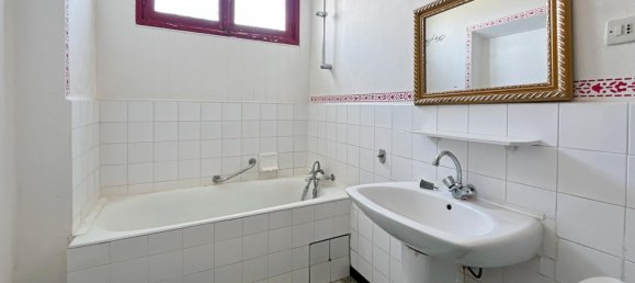 4 bedrooms Townhouse in Oletta, France No. 261909 7