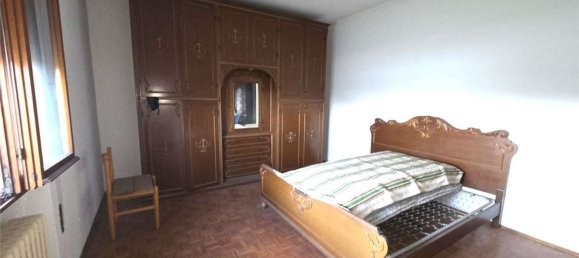 620m² Commercial property in Piove di Sacco, Italy No. 301454 17