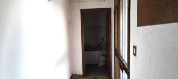 620m² Commercial property in Piove di Sacco, Italy No. 301454 20