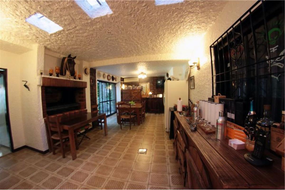 3 Schlafzimmer Haus in Buenos Aires, Argentina, Nr. 82415