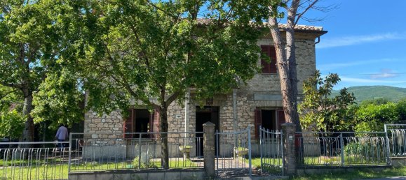 4 rooms House in Urbania, Italy No. 71651 19