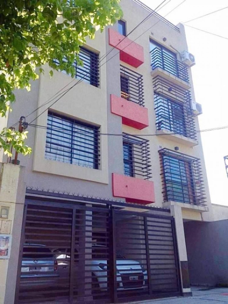 Studio in Bermudez, Argentina No. 54985