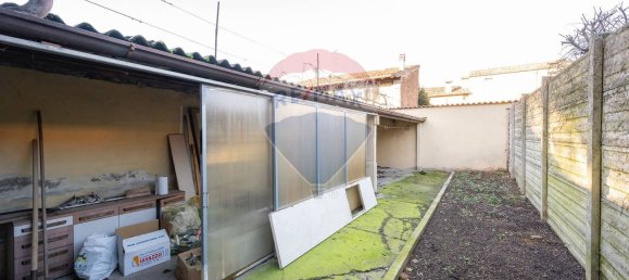 6 rooms House in Rivarolo Mantovano, Italy No. 81125 10