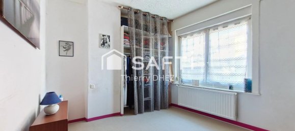 Casa de 3 dormitorios en Tourcoing, France No. 157931 4