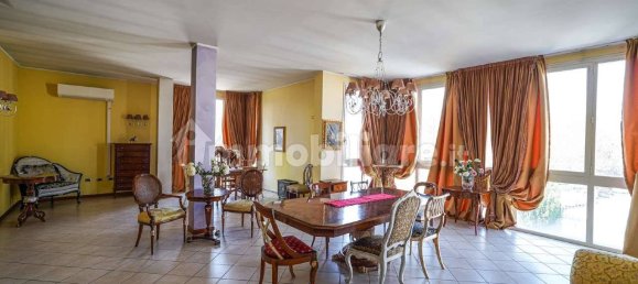 5 rooms Warehouse in Mariano Comense, Italy No. 54966 8