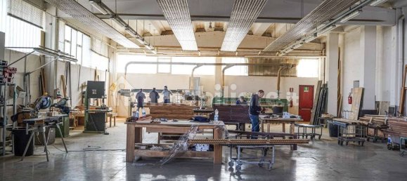 5 rooms Warehouse in Mariano Comense, Italy No. 54966 5