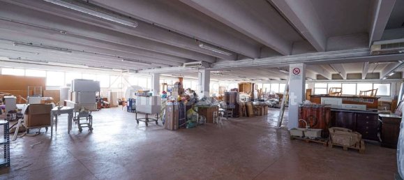 5 rooms Warehouse in Mariano Comense, Italy No. 54966 7