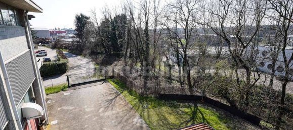 5 rooms Warehouse in Mariano Comense, Italy No. 54966 18