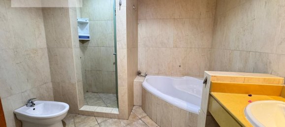 Квартира с 3 спальнями в Bur Dubai, ОАЭ № 36239 11