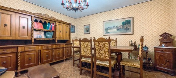 4 bedrooms House in Oleggio, Italy No. 377484 7