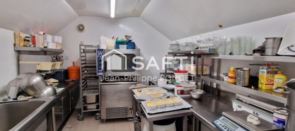 Gewerbliche Immobilie in Laon, France 292m², Nr. 266117 4