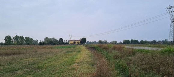 Terreno en Carpi, Italy 5800 m² No. 153328 4