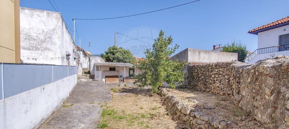 3 chambres Maison à Loures, Portugal No. 168453 13