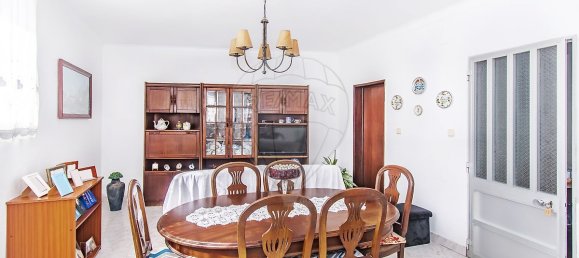 3 chambres Maison à Loures, Portugal No. 168453 20