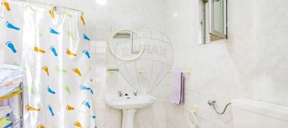 3 chambres Maison à Loures, Portugal No. 168453 22