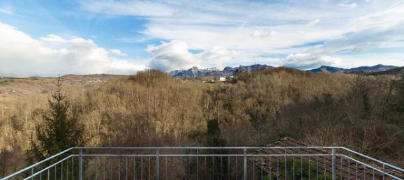 3-salle Maison à Aulla, Italy No. 276784 5