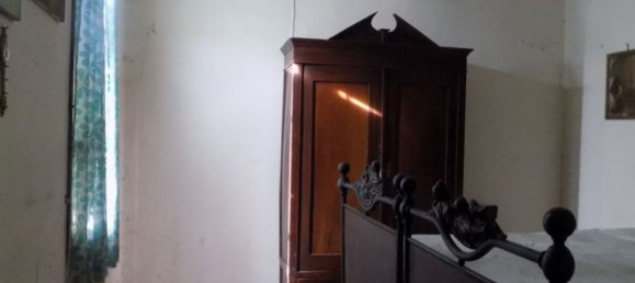 15 rooms House in Reggio Emilia, Italy No. 113090 5