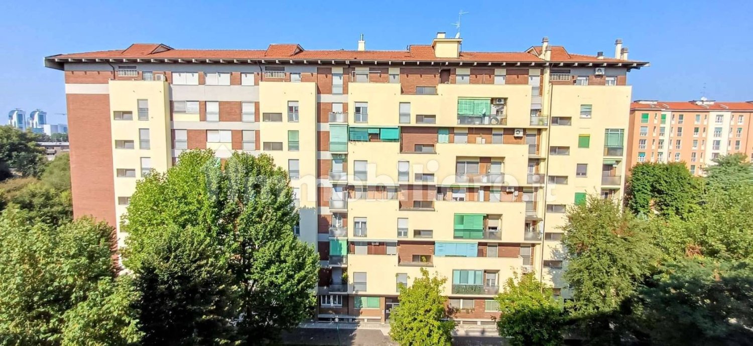 1 bedroom Apartment in Milan, Italy No. 377315