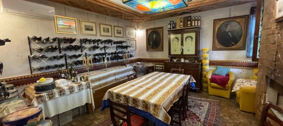  عقار تجاري في Rovigo, Italy 390متر مربع رقم 322023 4