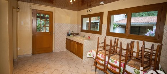 Дом с 7 комнатами в Фонтене-сюр-Луан, Франция № 220086 13