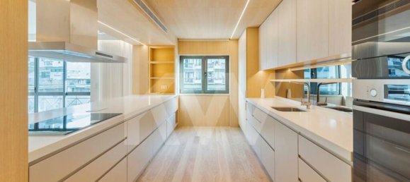 3 bedrooms Apartment in Cascais, Portugal No. 93815 11