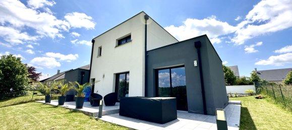 Дом с 4 спальнями в Сен-Этьенн-де-Шиньи, Франция № 65459 3