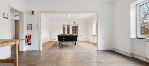 Коммерческая недвижимость с 37 комнатами в Шлезвиг-Фленсбург, Германия № 61145 4