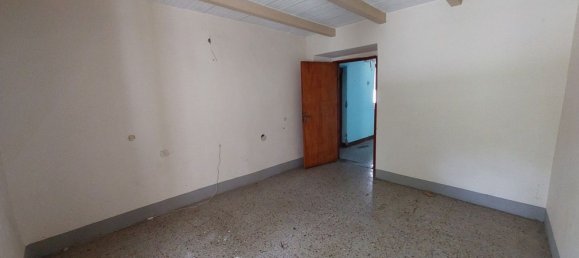 Дом с 4 комнатами в Ареццо, Италия № 195581 8