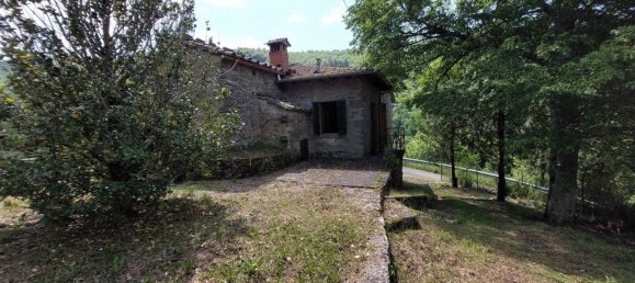 Дом с 4 комнатами в Ареццо, Италия № 195581 4